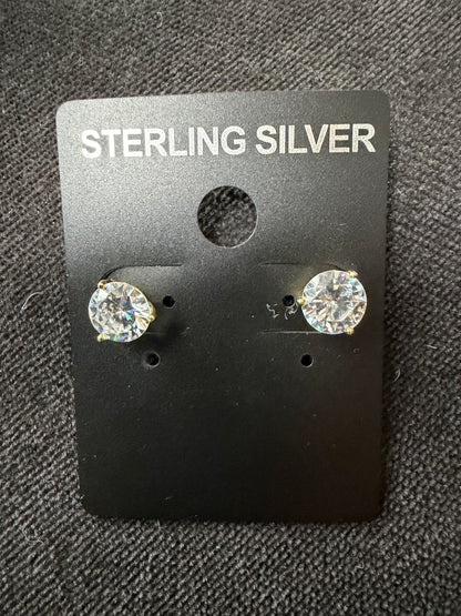 Simulated diamonds studs earrings