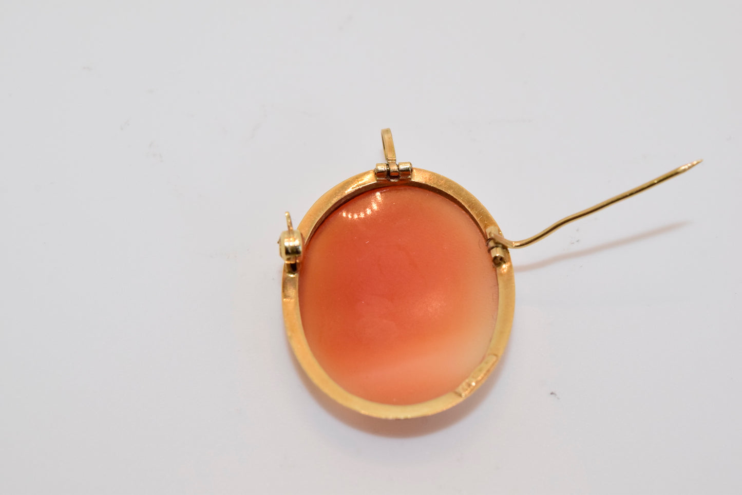 14Kt Gold Cameo Brooch Pin Pendant