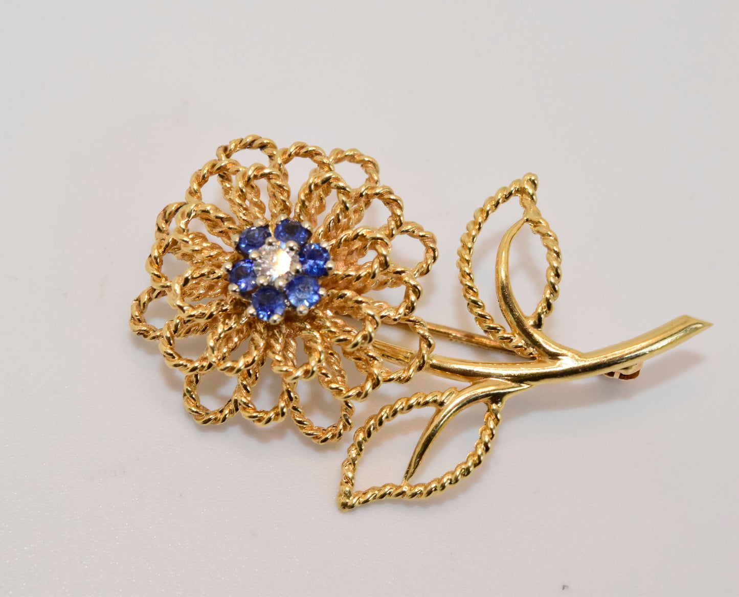 14 Kt Gold Fine Vintage Pin