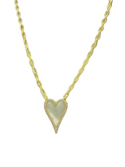 Heart pendant necklace