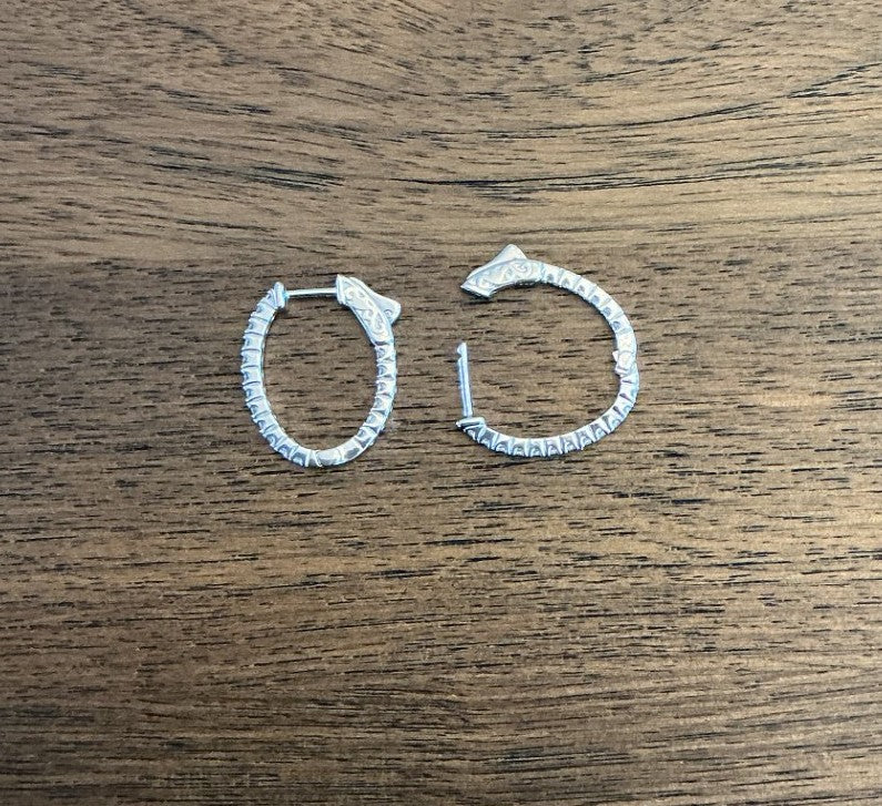 Inside out oval hoops