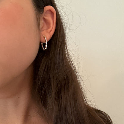 Inside out oval hoops